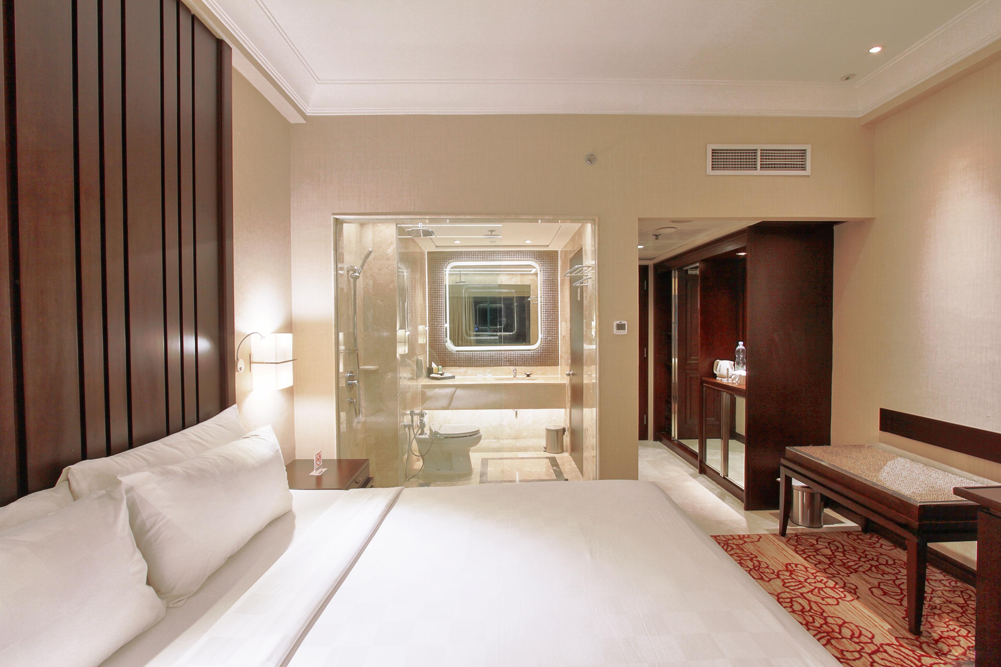 Hotel Ciputra Jakarta Managed By Swiss-Belhotel International Exterior photo